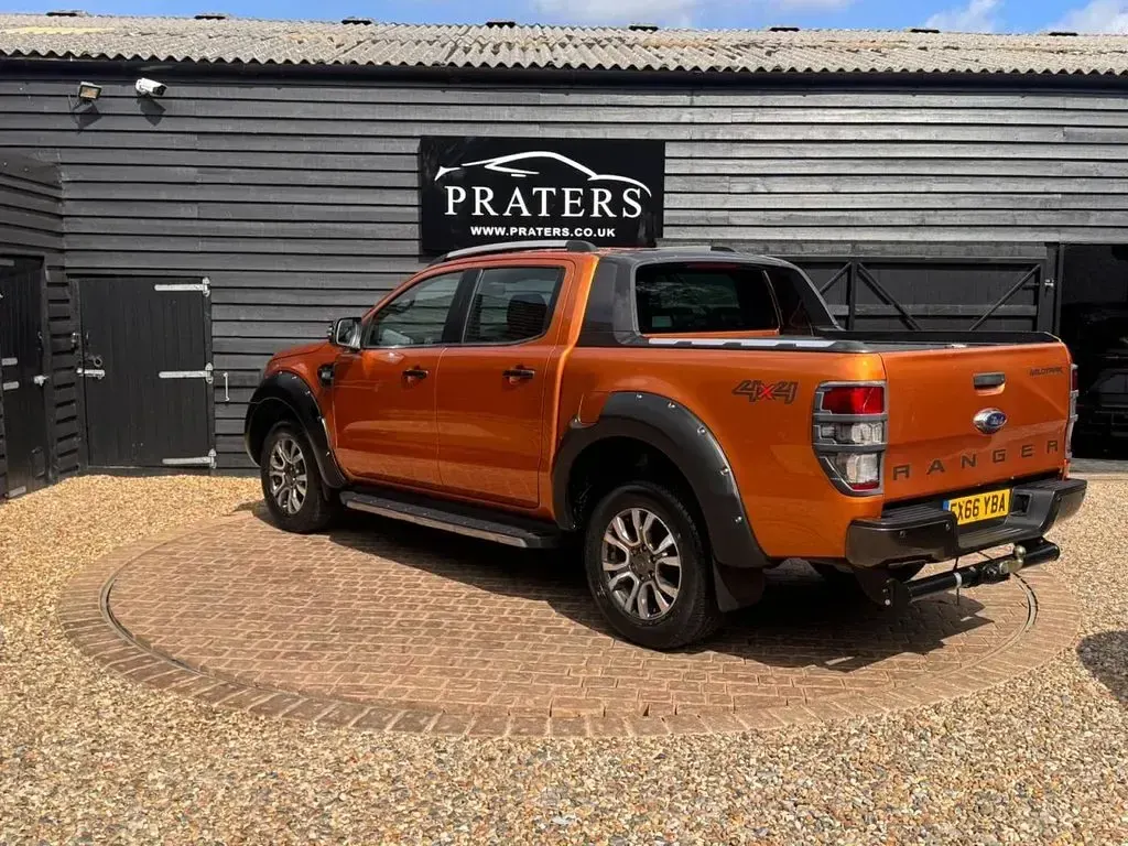 Used Ford Ranger Wildtrack 200 HP (147 kW) 2016 Orange Pickup