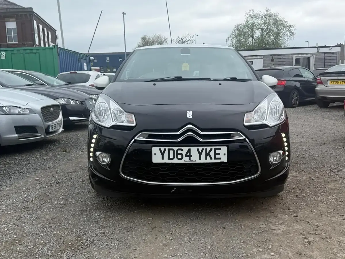 Usado Citroën DS3 2014 Preto Citadino