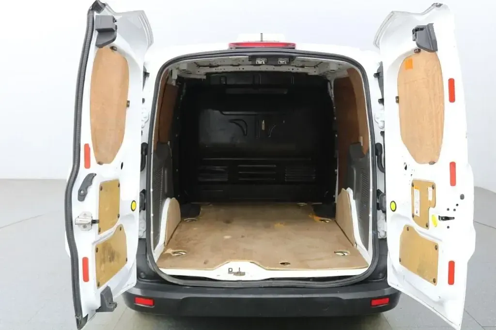 Usado Ford Transit Connect 75 HP (55 kW) 2021 Branco Monovolume