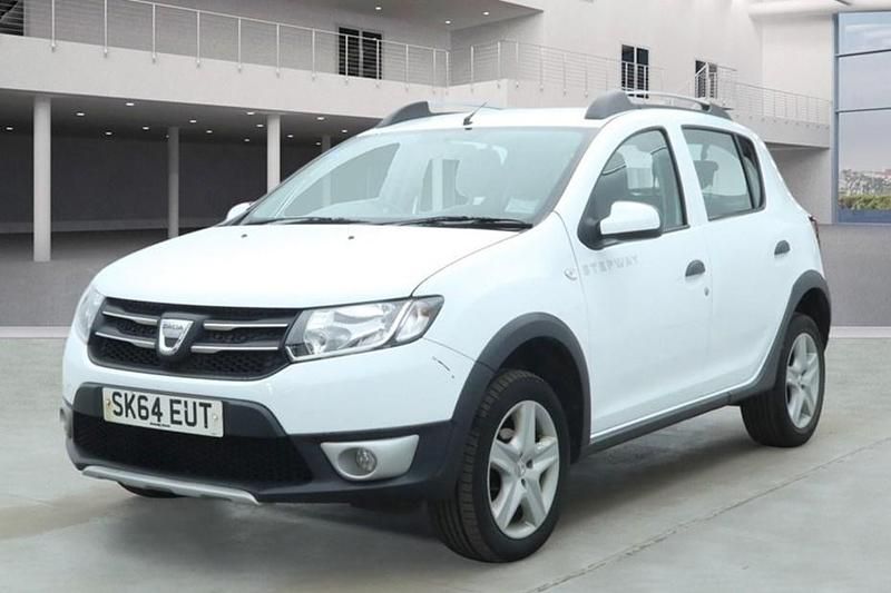 Used Dacia Sandero Lauréate 90 HP (66 kW) 2014