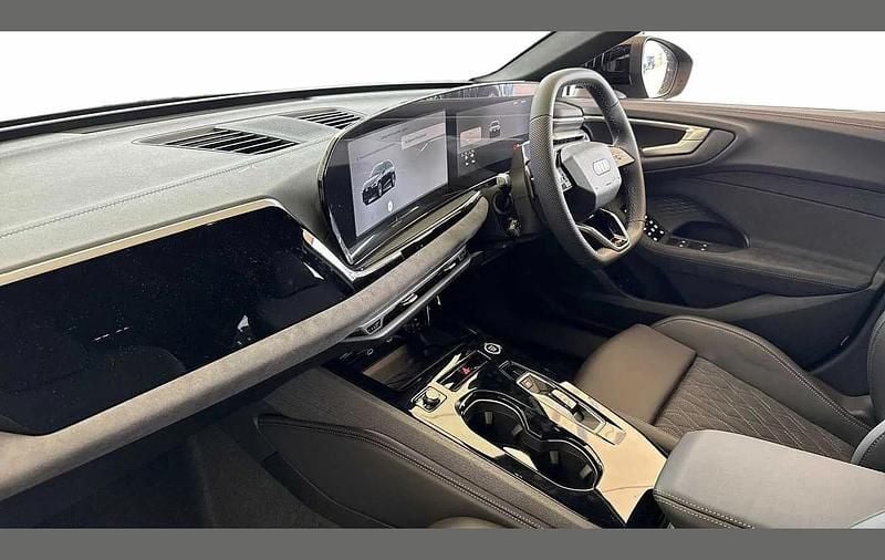 Used Audi A5 Comfort 295 HP (216 kW) 2026 Black Estate