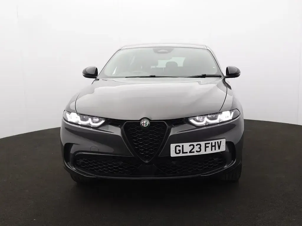 Used Alfa Romeo Tonale Veloce 276 HP (202 kW) 2023 Grey SUV