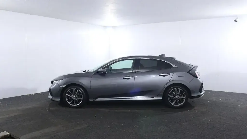 Used Honda Civic EX 126 HP (92 kW) 2020 Grey Hatchback