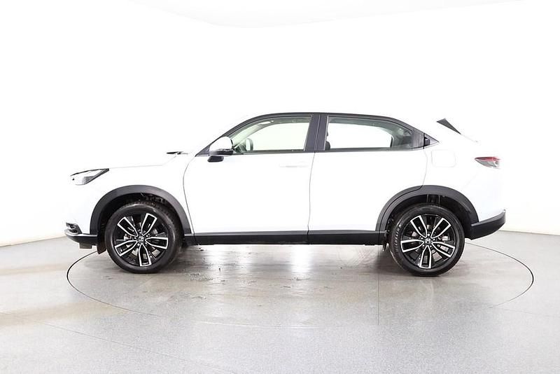Used Honda HR-V Elegance 2024 White SUV