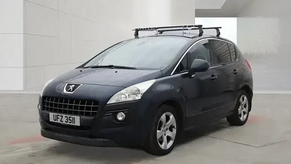Used Peugeot 3008 Active 115 HP (84 kW) 2013 Blue Estate
