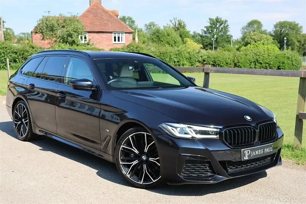 Used BMW 520 M Sport 2021 Carbon black Estate