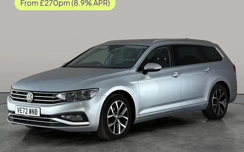 Used VW Passat SEL 150 HP (110 kW) 2023 Estate
