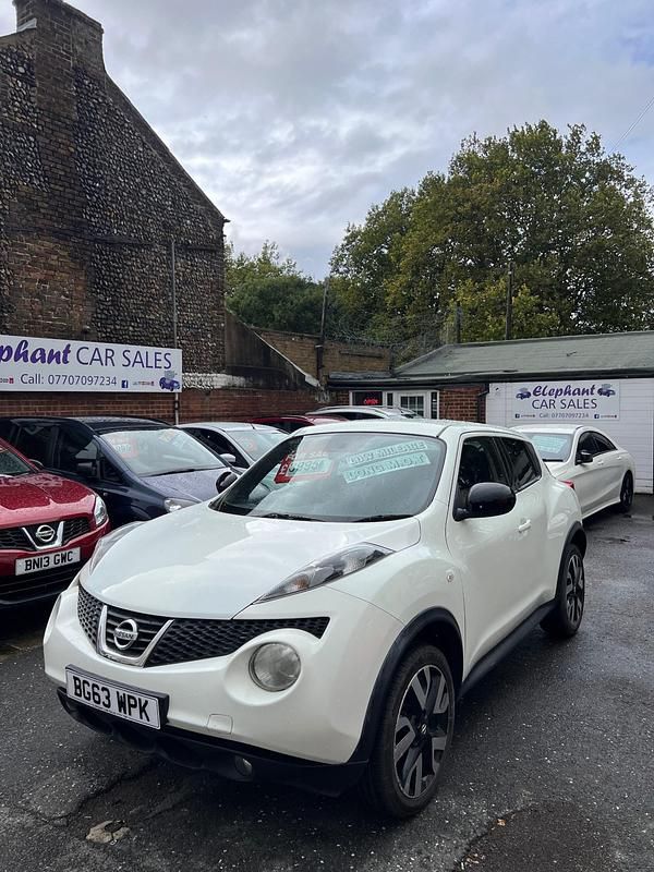 White Used 2013 Nissan Juke N-TEC SUV | £3,995 (Good price) - Image 1/4