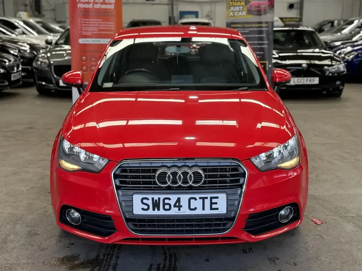 Used Audi A1 Sport 120 HP (88 kW) 2014 Red Hatchback