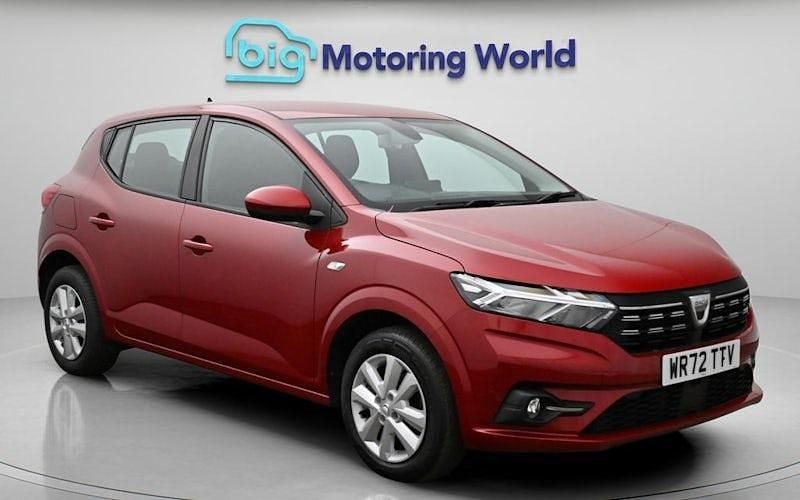 Used Dacia Sandero Comfort 91 HP (66 kW) 2022 Red Hatchback