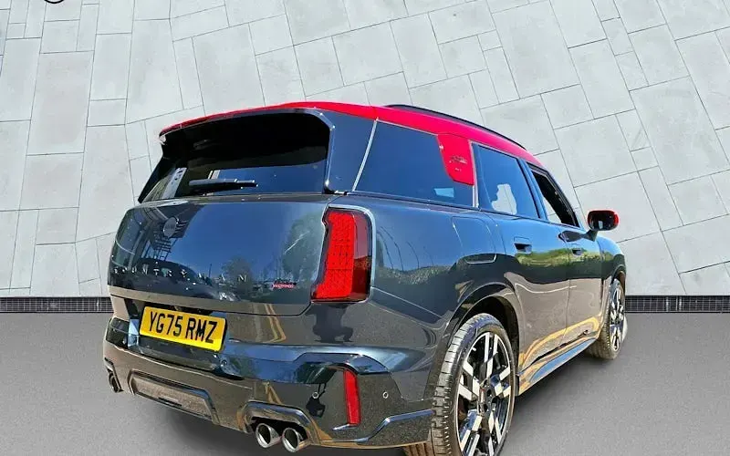 New Mini John Cooper Works 300 HP (220 kW) 2026 Hatchback