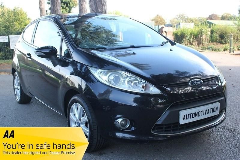 Black Used 2011 Ford Fiesta Zetec Hatchback | £1,895 (Super price) - Image 1/4