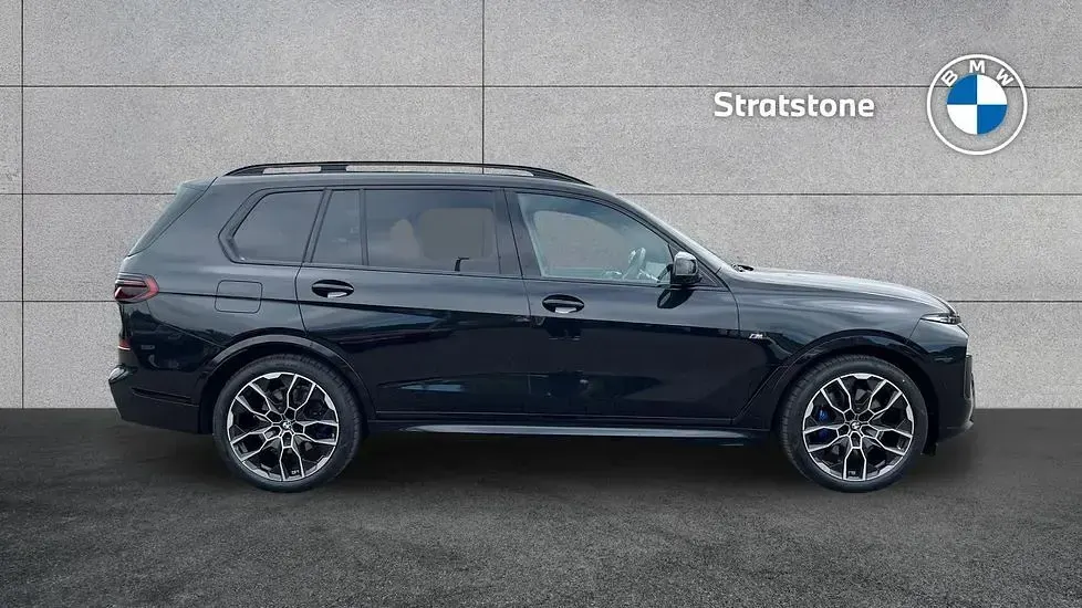 Used BMW X7 M Sport 352 HP (258 kW) 2025 Black SUV