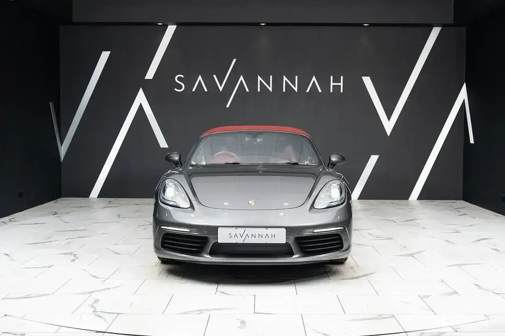 Used Porsche 718 Boxster 300 HP (220 kW) 2017 Grey Cabriolet