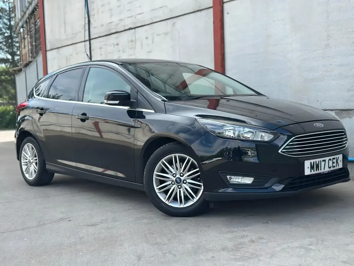 Used Ford Focus Zetec 2017 Black Hatchback