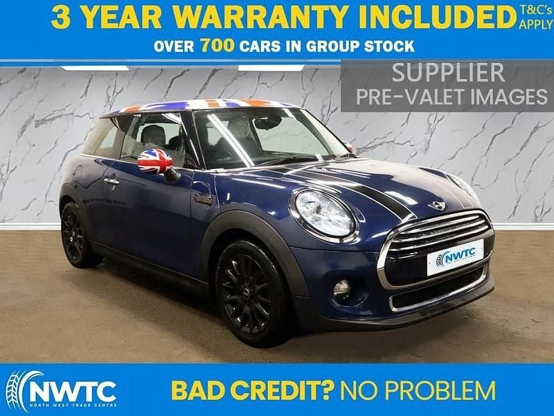Blue Used 2016 Mini Cooper Hatch Hatchback | £6,395 (Good price) - Image 1/4