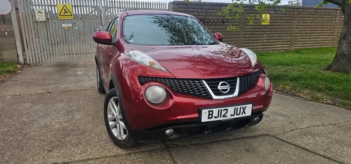Used Nissan Juke Tekna 190 HP (139 kW) 2012 Red SUV