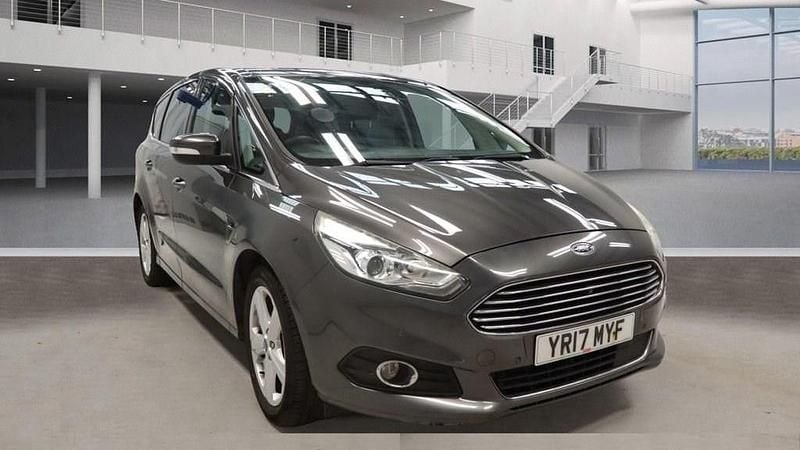 Grey Used 2017 Ford S-MAX Titanium MPV | £7,950 (Good price) - Image 1/4