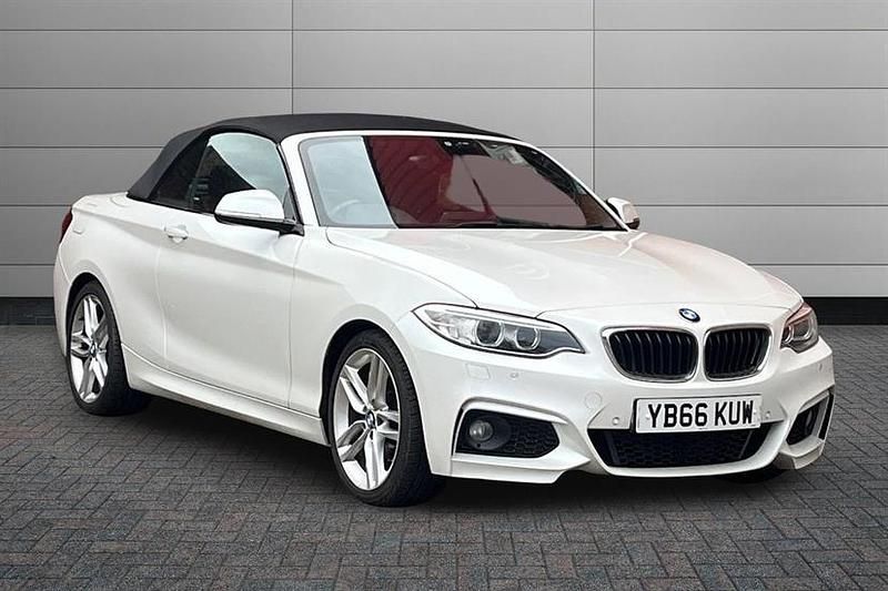 Used BMW 220 M Sport 190 HP (139 kW) 2017 White Cabriolet