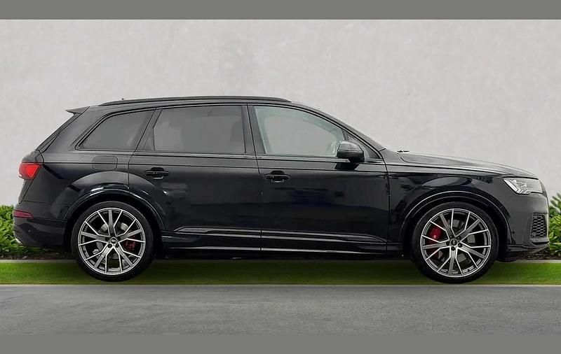 Used Audi SQ7 Comfort 507 HP (372 kW) 2021 Black SUV