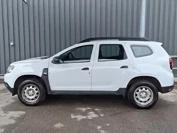 Used Dacia Duster Essentiel 90 HP (66 kW) 2022 White SUV