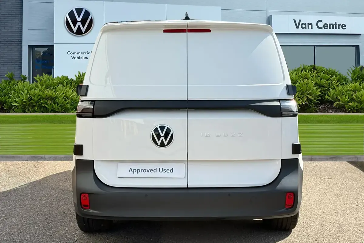 Usado VW ID. Buzz 210 kW (286 HP) 2024 Branco Monovolume