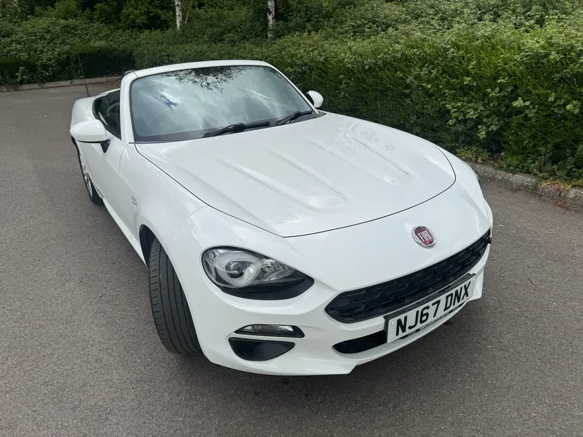 Used Fiat 124 Spider Classica 140 HP (102 kW) 2017 White Cabriolet