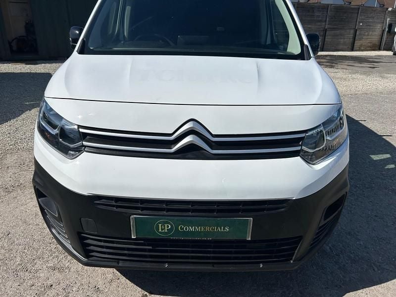 Used Citroën Berlingo 2022 White MPV