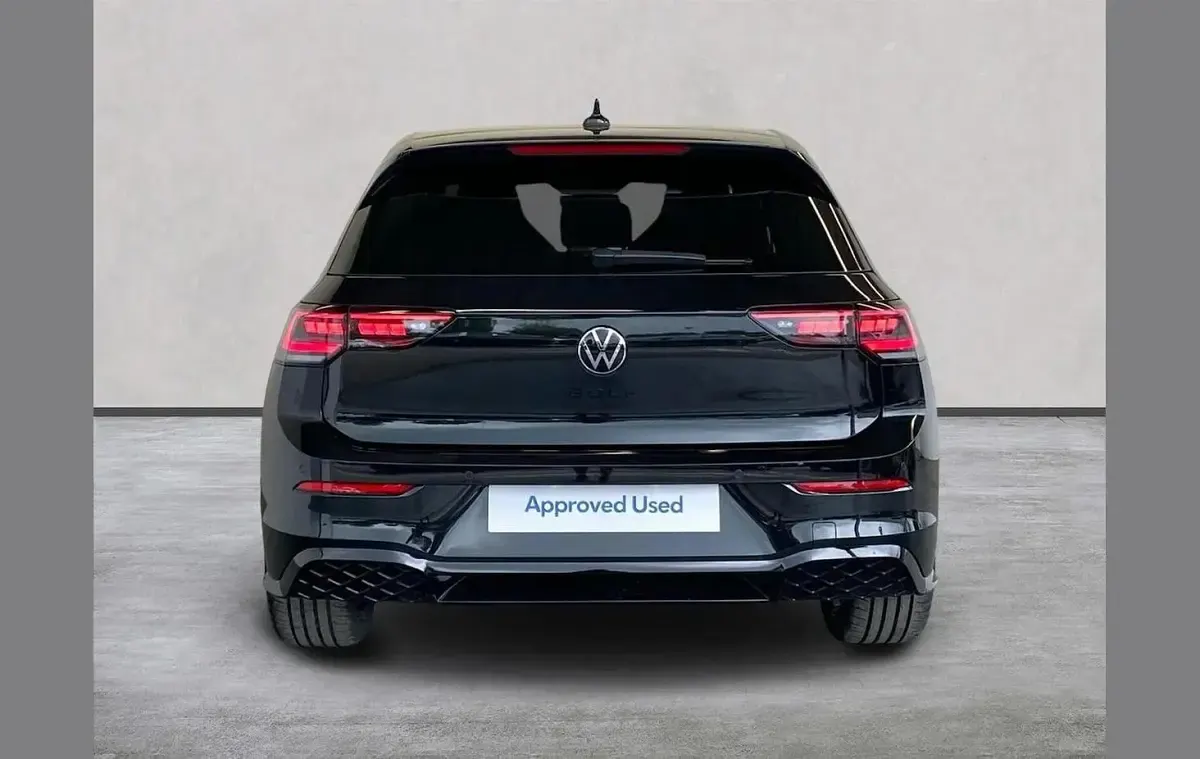 Used VW Golf VIII Black Edition 147 HP (108 kW) 2026 Black Hatchback
