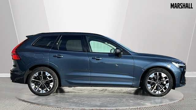 Used Volvo XC60 Ultra 250 HP (183 kW) 2025 Blue SUV