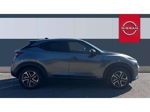 Used Nissan Juke N-Connecta 143 HP (105 kW) 2025 Grey SUV