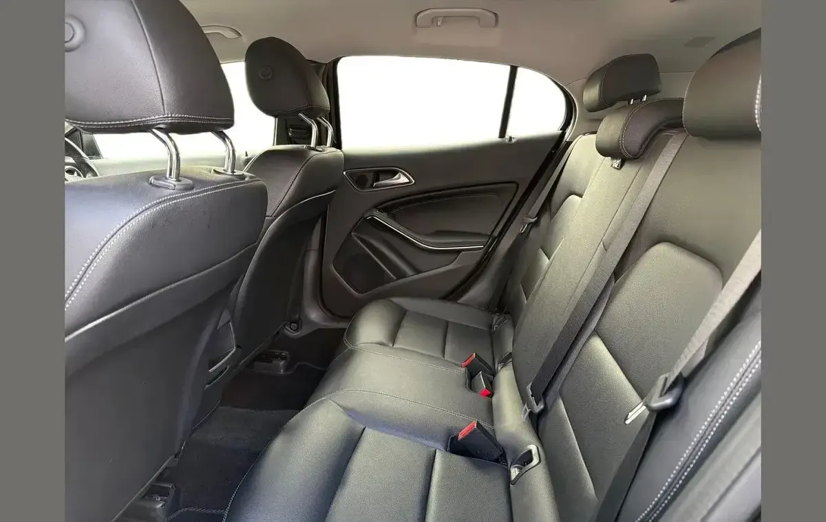 Used Mercedes GLA200 Executive 154 HP (113 kW) 2019 Black SUV