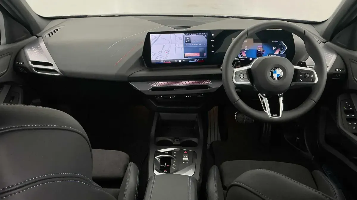 Used BMW 120 M Sport 168 HP (123 kW) 2026 Purple Hatchback