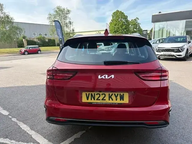 Used Kia Ceed 2022 Red Hatchback