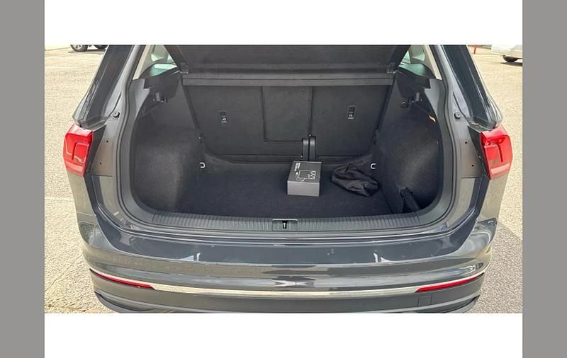 Used VW Tiguan Life 150 HP (110 kW) 2021 Grey SUV