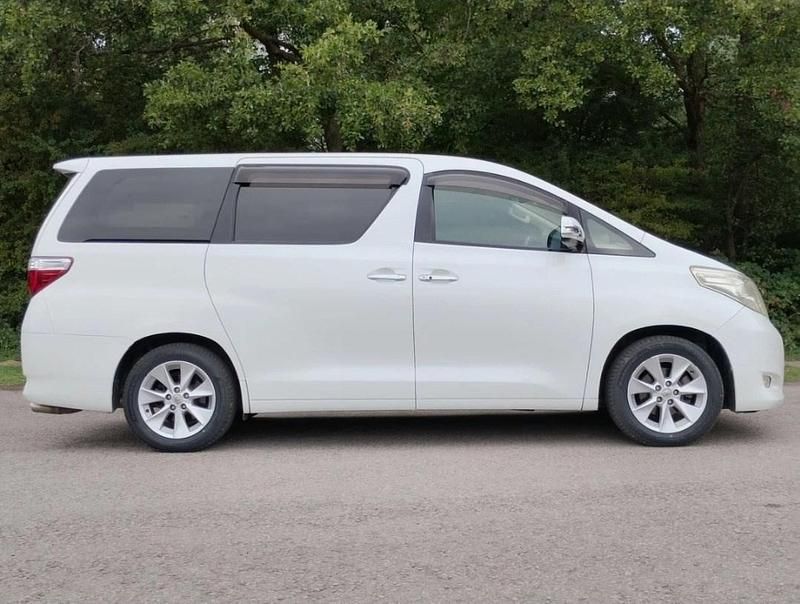Used Toyota Alphard 2008 White MPV