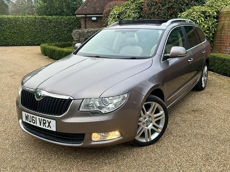 Used Skoda Superb Elegance 2011 Purple Estate