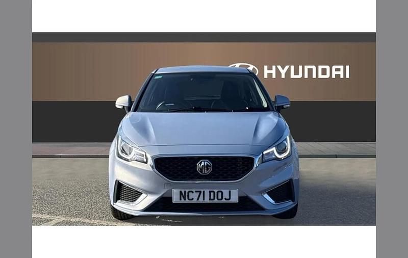Usado MG MG3 Exclusive 106 CV (77 kW) 2022 Plateado Utilitario