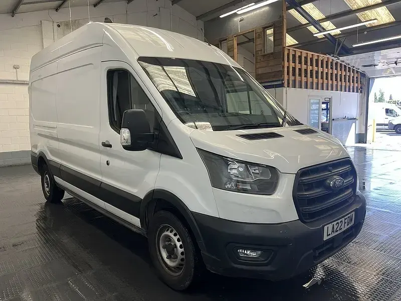 Used Ford Transit 130 HP (95 kW) 2022 White Van