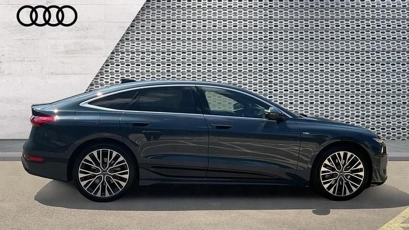 Used Audi A6 e-tron S-Line 210 kW (286 HP) 2025 Blue Estate