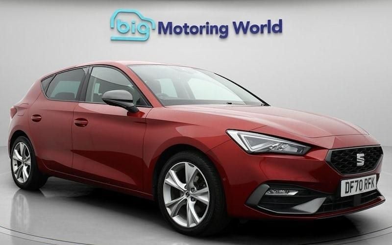 Used 2024 Seat Leon FR Hatchback | £14,200 (Good price) - Image 1/4