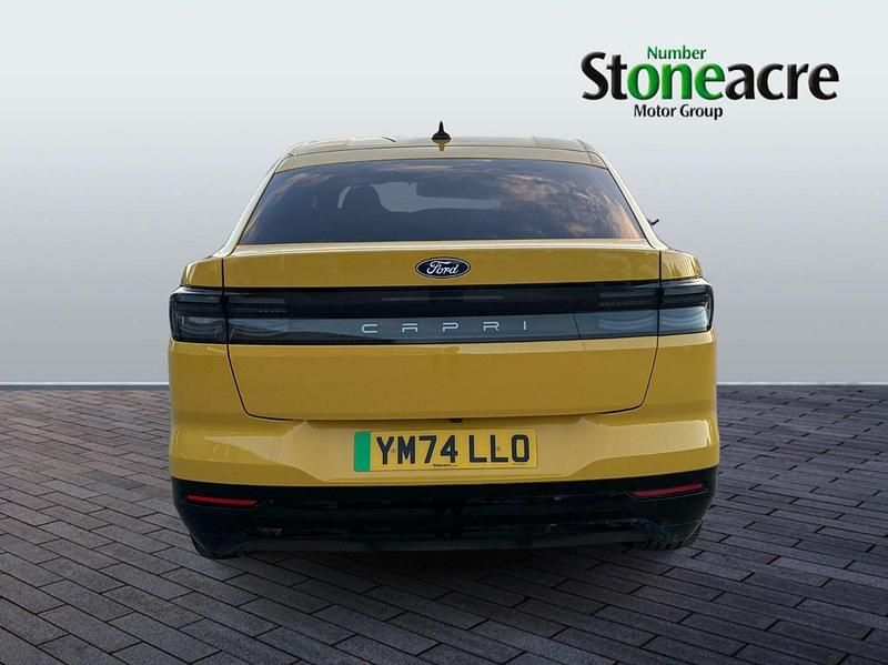 Used Ford Capri Select 210 kW (286 HP) 2024 Yellow Hatchback
