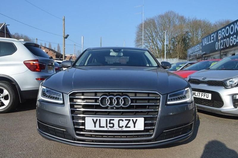 Used Audi A8 Sport 258 HP (189 kW) 2015 Grey Sedan