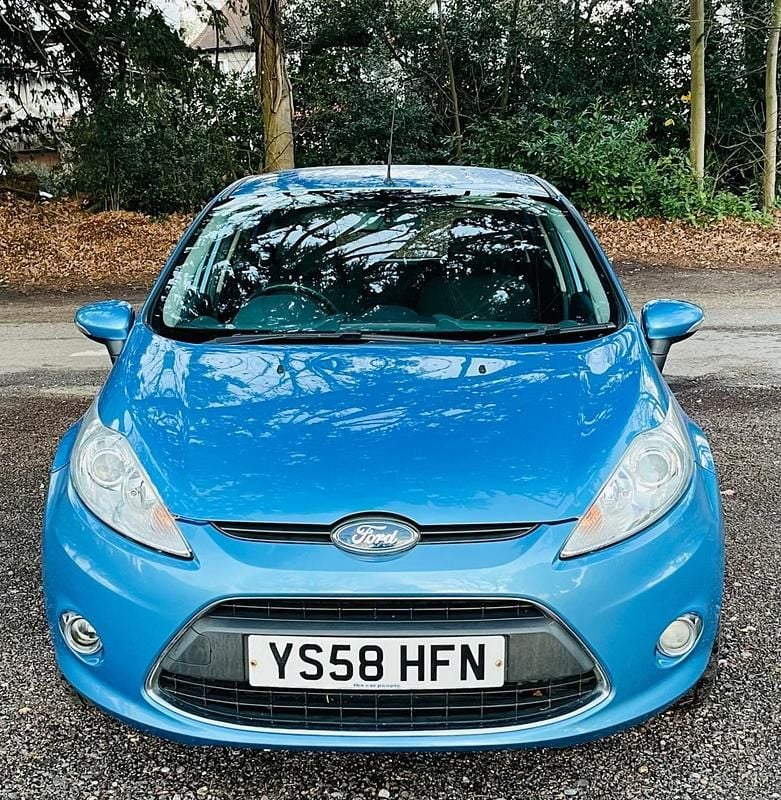 Used Ford Fiesta Zetec 82 HP (60 kW) 2009 Blue Hatchback