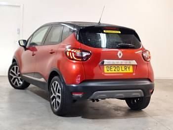 Used Renault Captur Version S 150 HP (110 kW) 2020 Red SUV