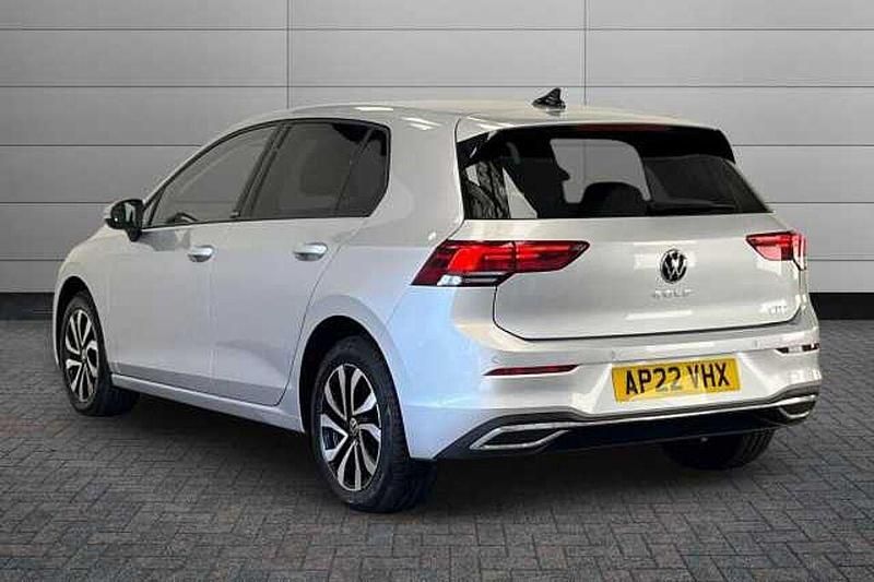 Used VW Golf VIII 130 HP (95 kW) 2022