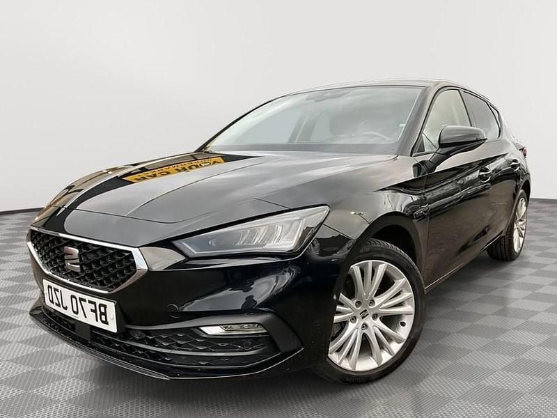 Used Seat Leon SE Dynamic 110 HP (80 kW) 2020 Black Hatchback