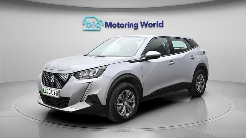 Used Peugeot e-2008 Active 98 kW (134 HP) 2020 Grey SUV