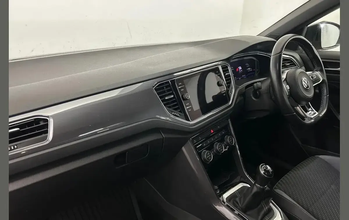Used VW T-Roc R-line 150 HP (110 kW) 2019 Orange SUV