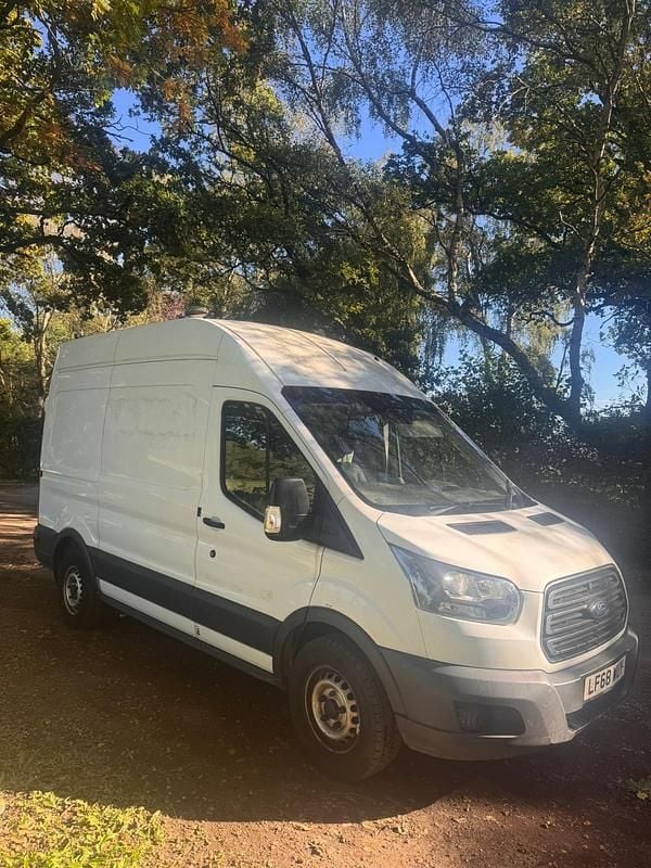 White Used 2018 Ford Transit MPV | £7,495 - Image 1/4